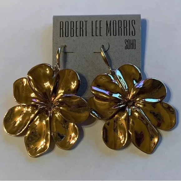 NWOT Sculptural Flower Drop Earrings - Picture 4 of 4